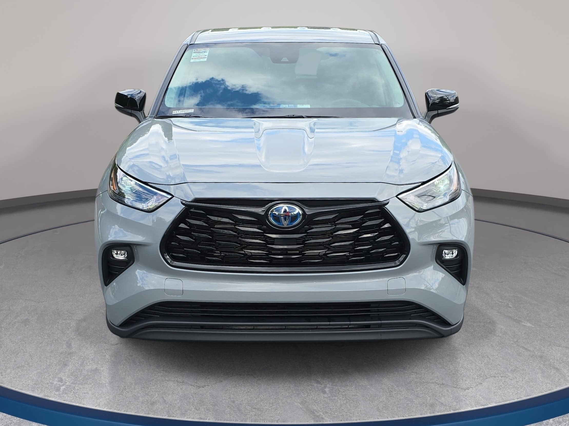 2024 Toyota Highlander Hybrid LE