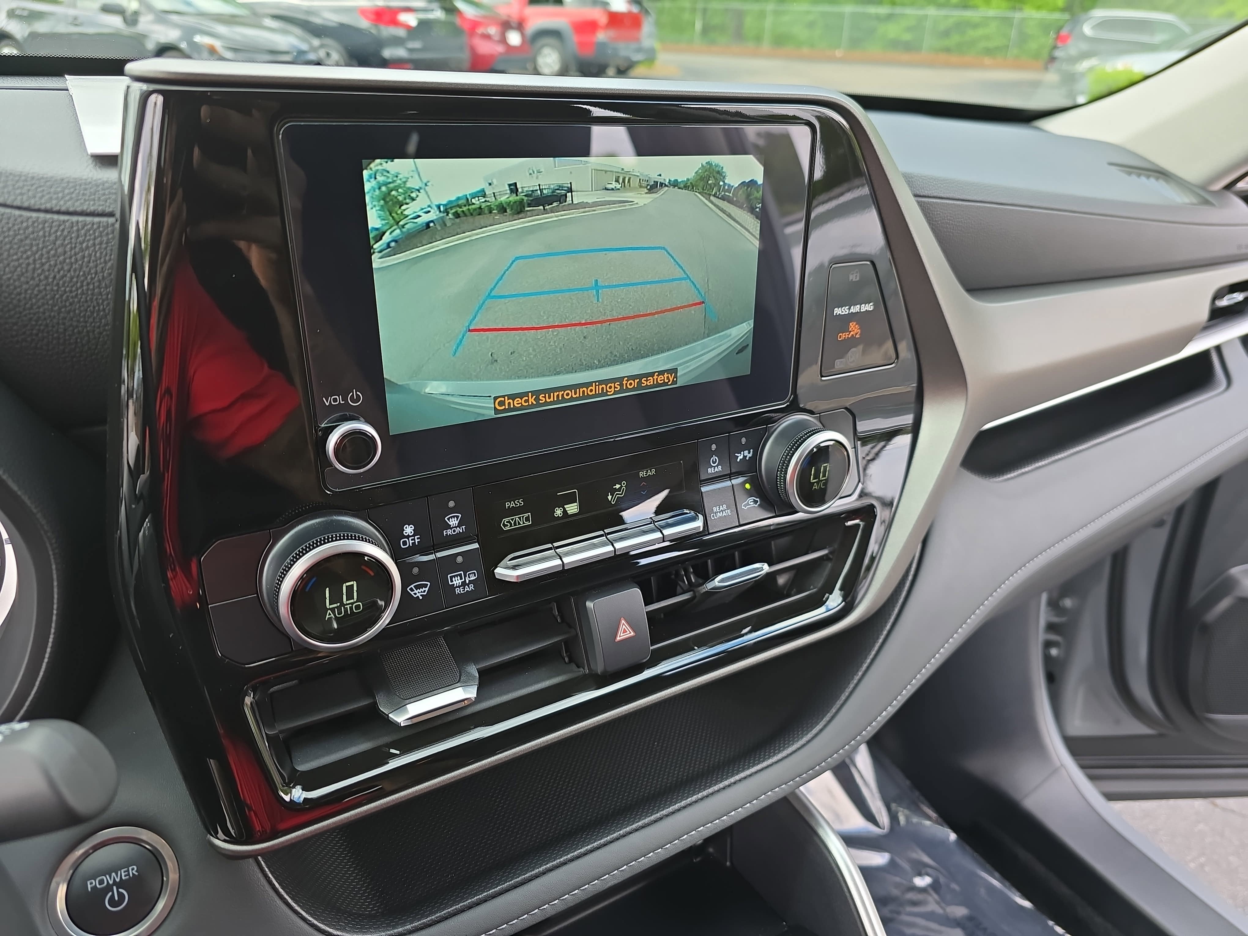 2024 Toyota Highlander Hybrid Hybrid XLE