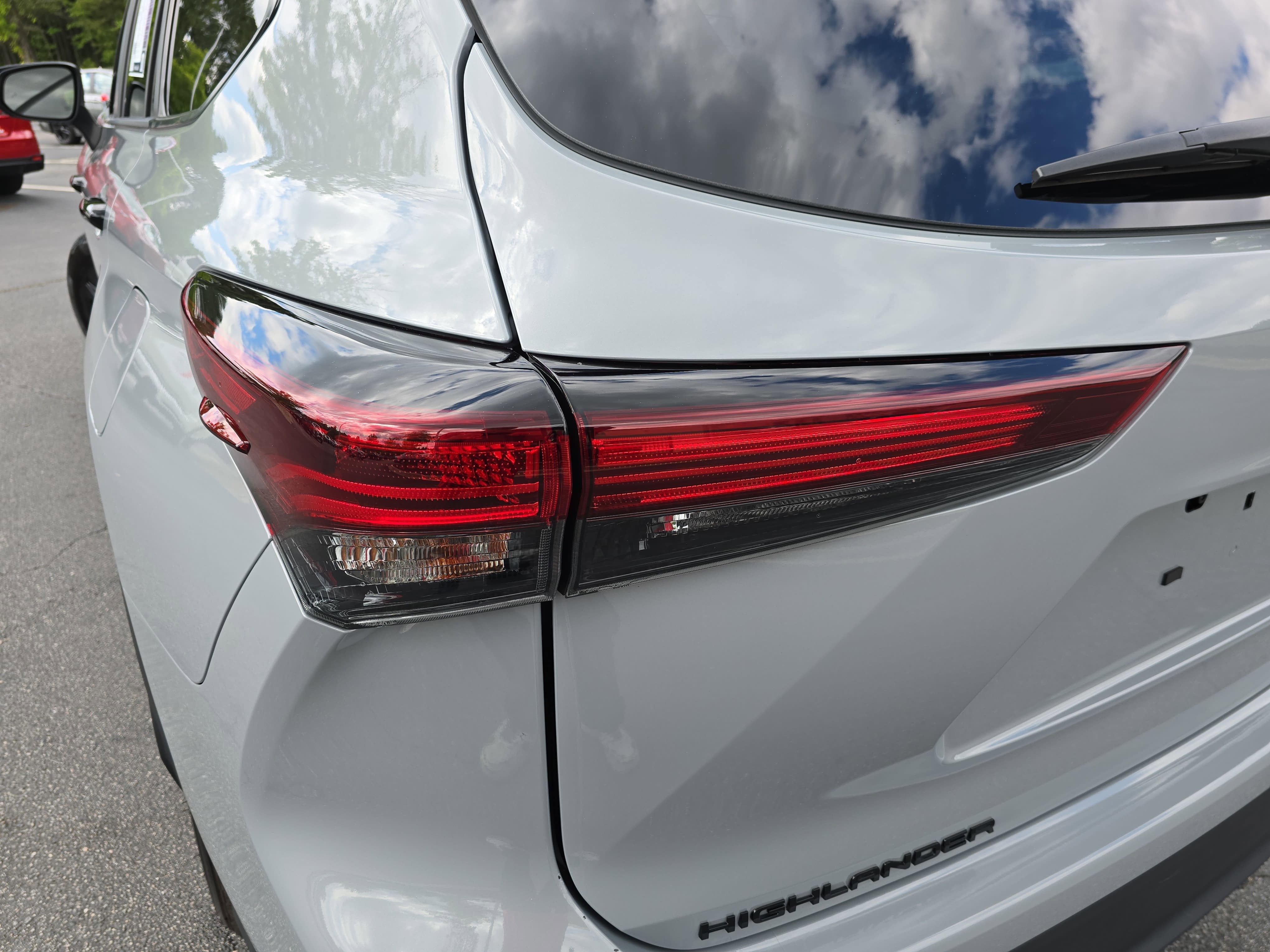 2024 Toyota Highlander Hybrid Hybrid XLE