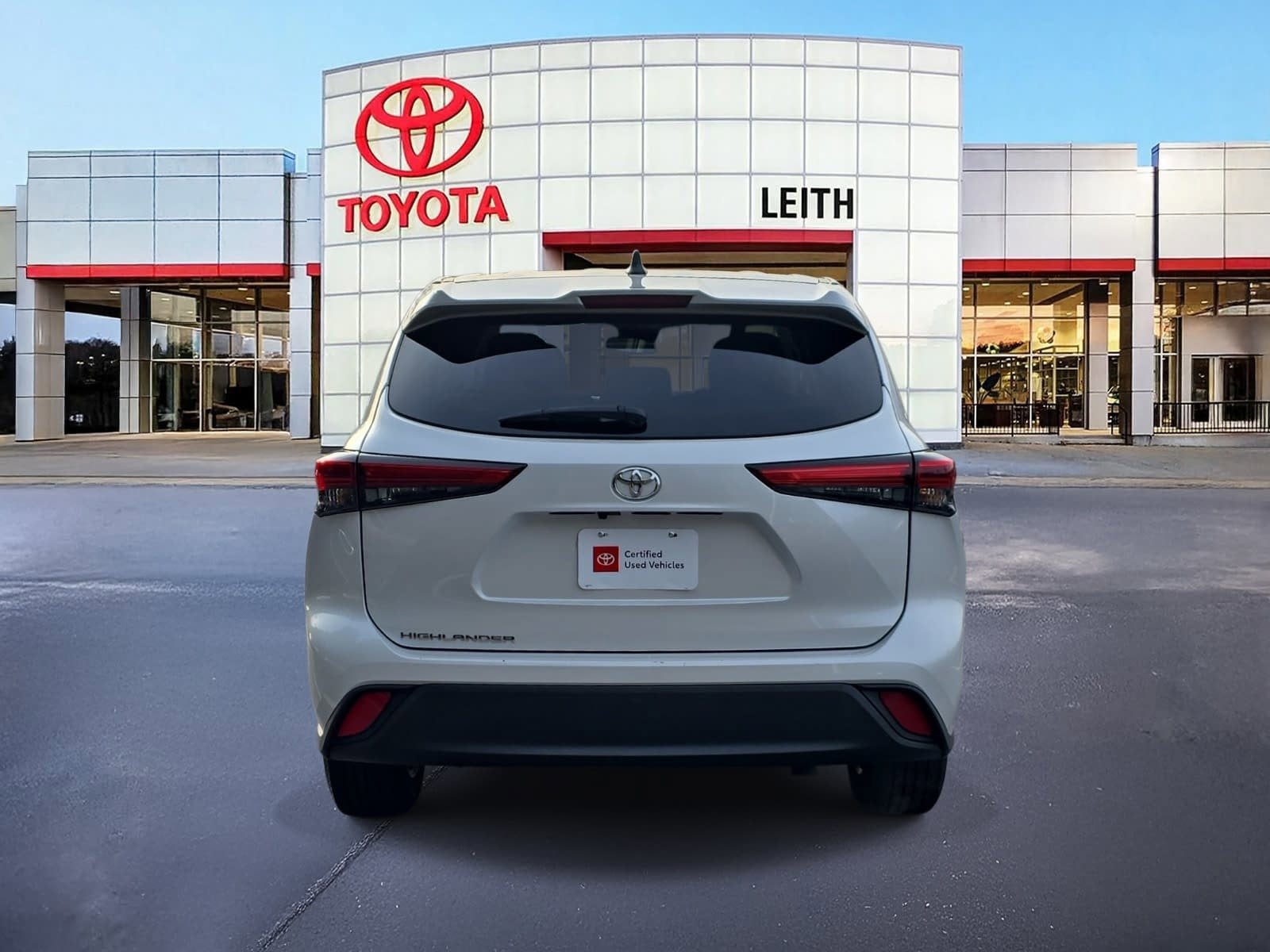2023 Toyota Highlander L