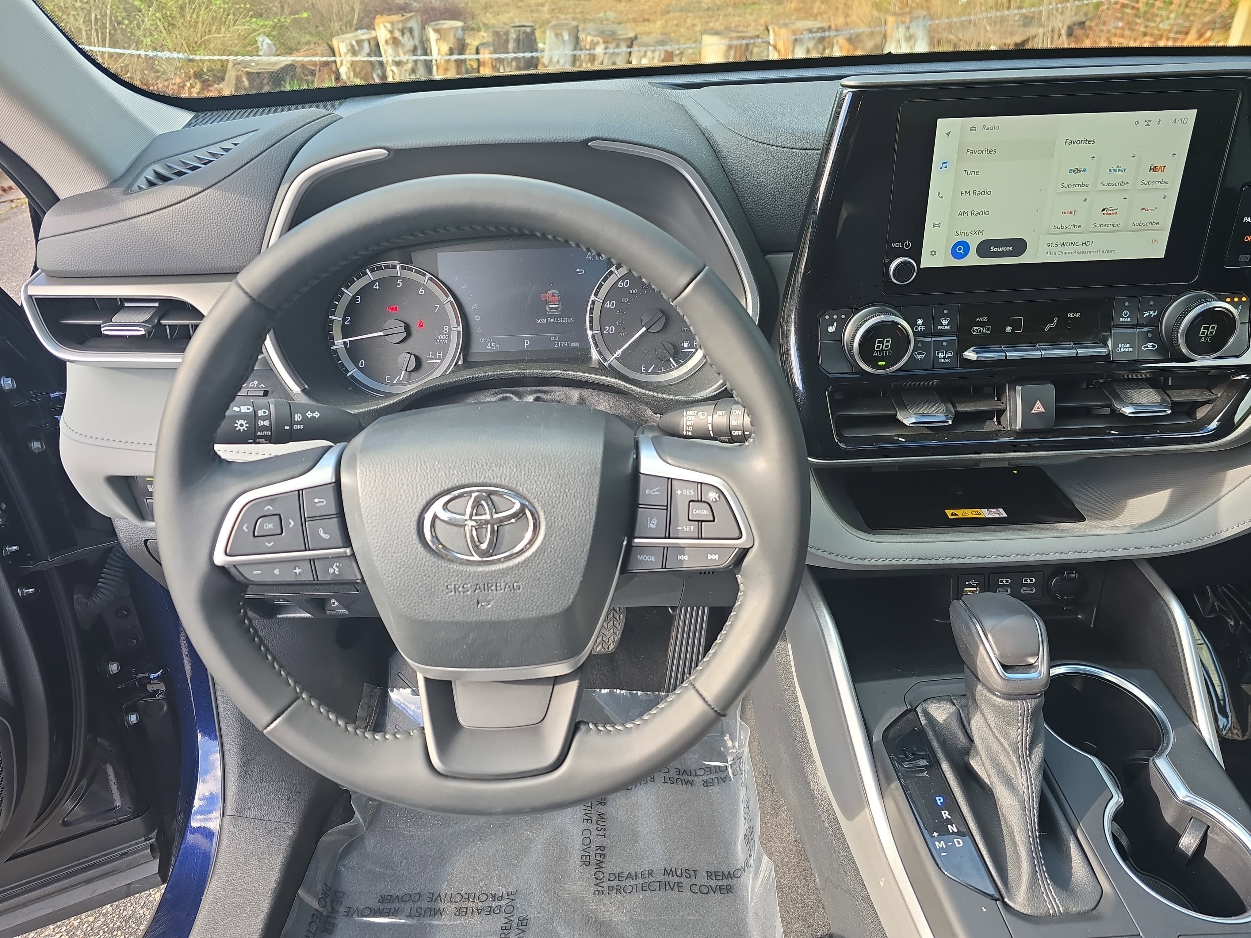 2023 Toyota Highlander XLE