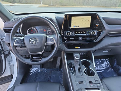 2023 Toyota Highlander XSE