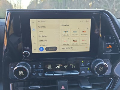 2023 Toyota Highlander XSE