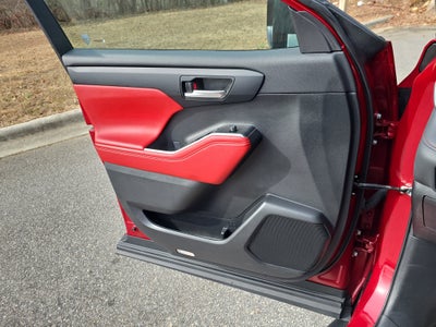 2023 Toyota Highlander XSE