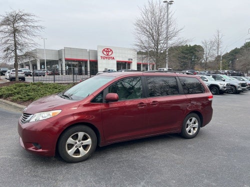 2013 Toyota Sienna LE