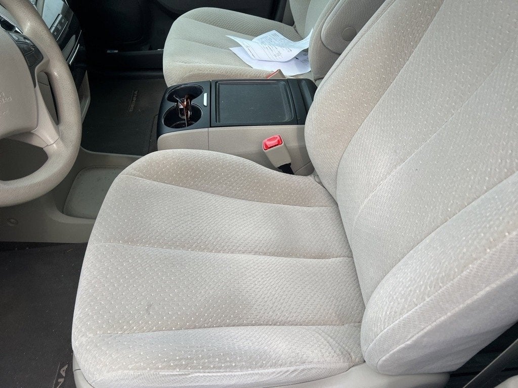 2013 Toyota Sienna LE