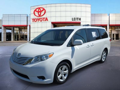 2017 Toyota Sienna L