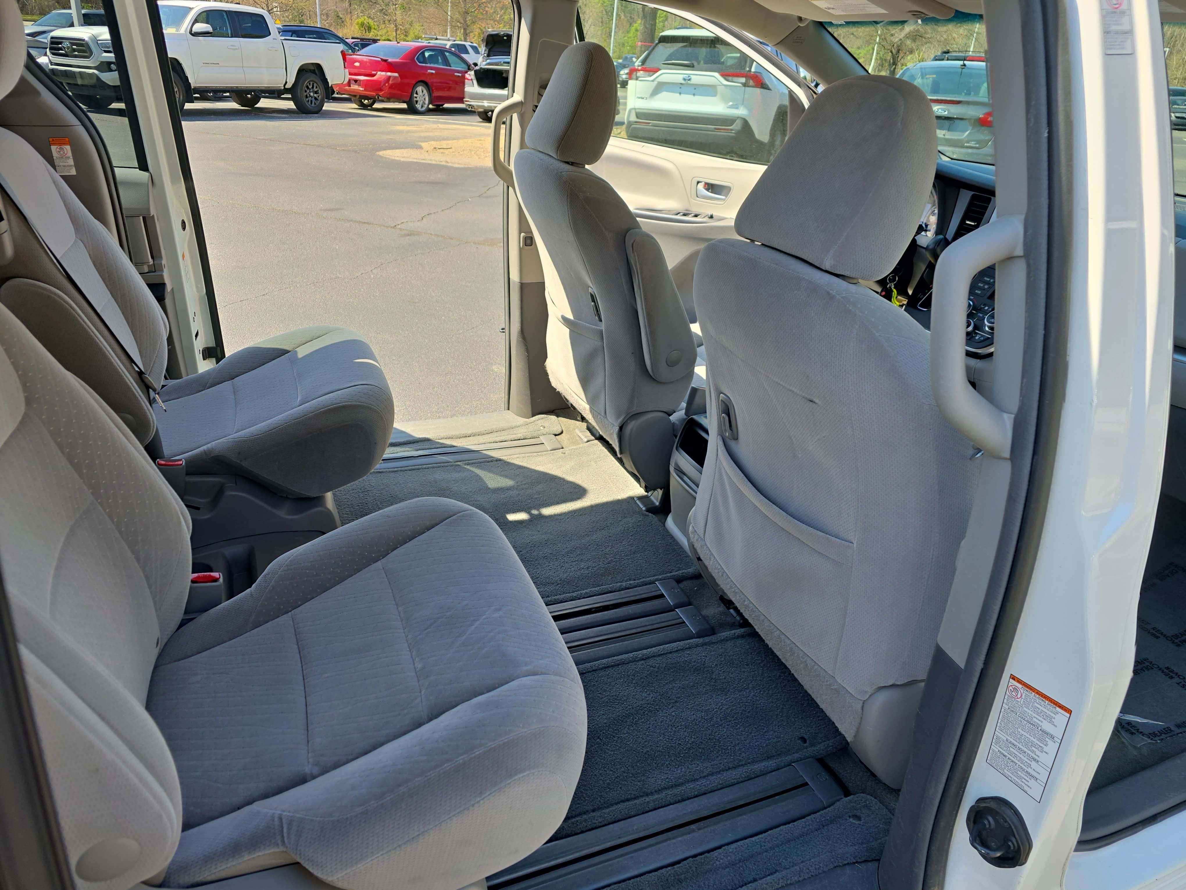 2017 Toyota Sienna L