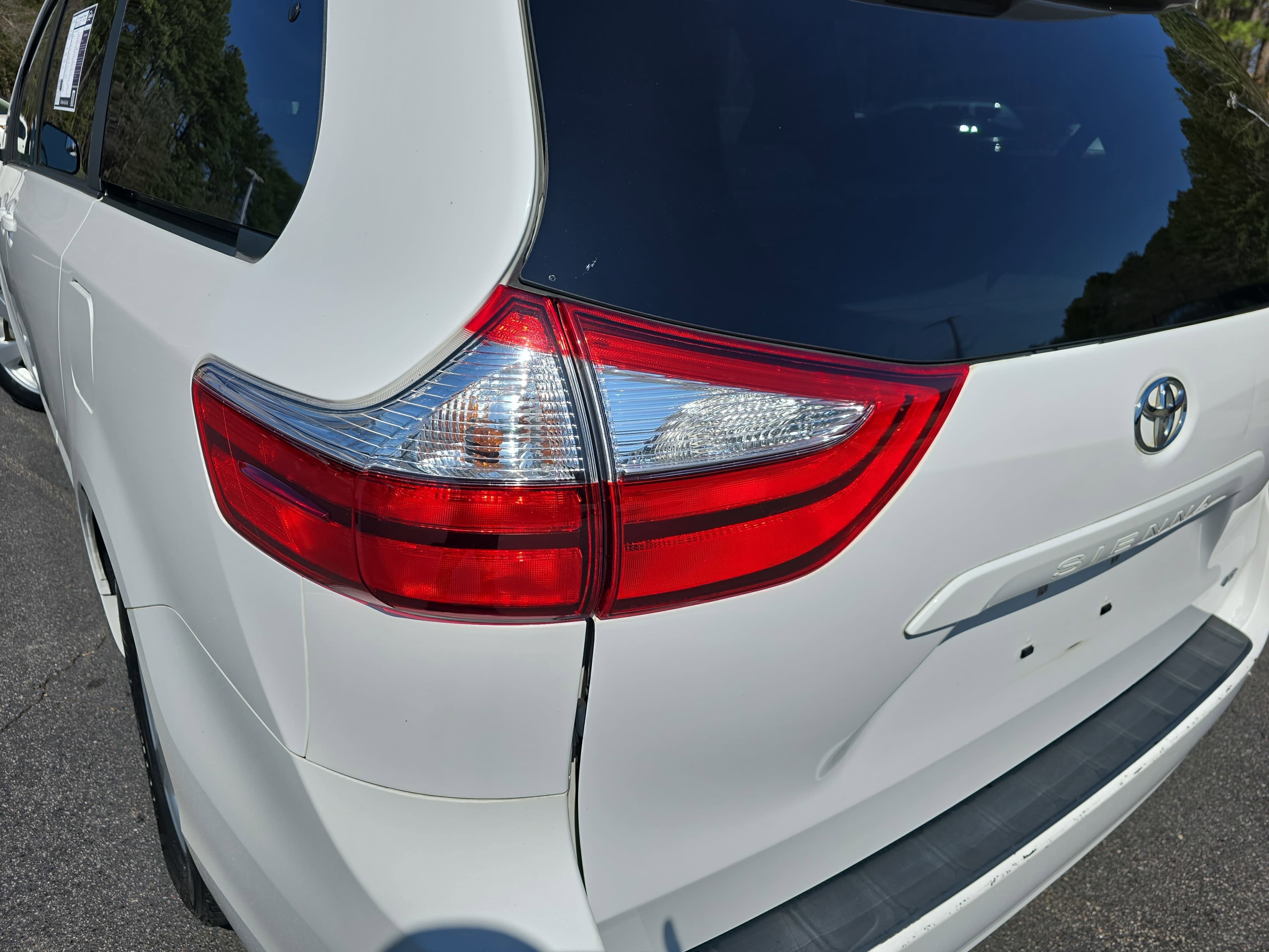 2017 Toyota Sienna L