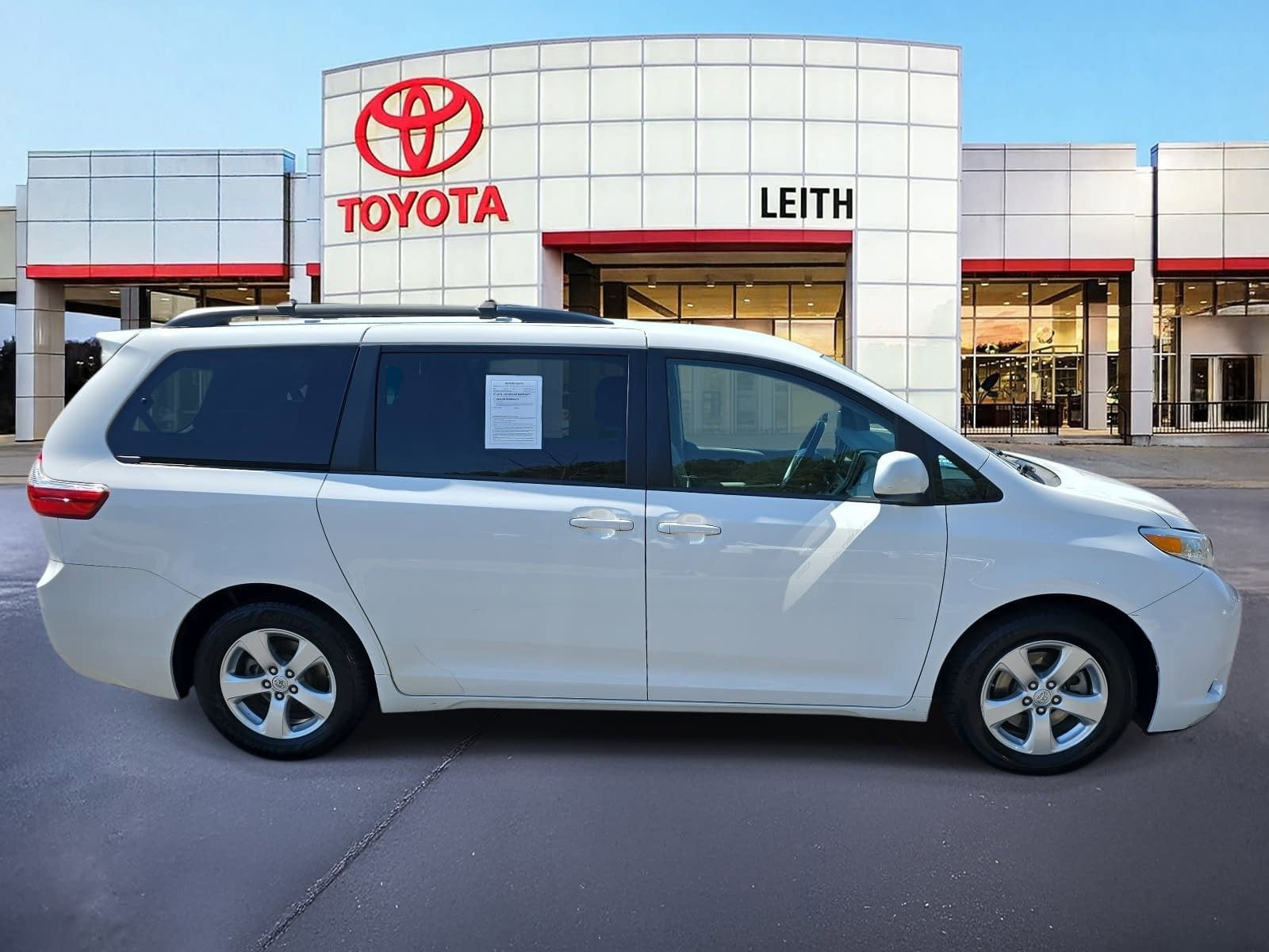 2017 Toyota Sienna L