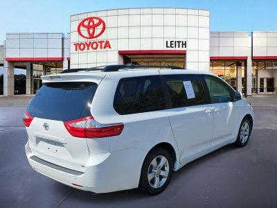 2017 Toyota Sienna L