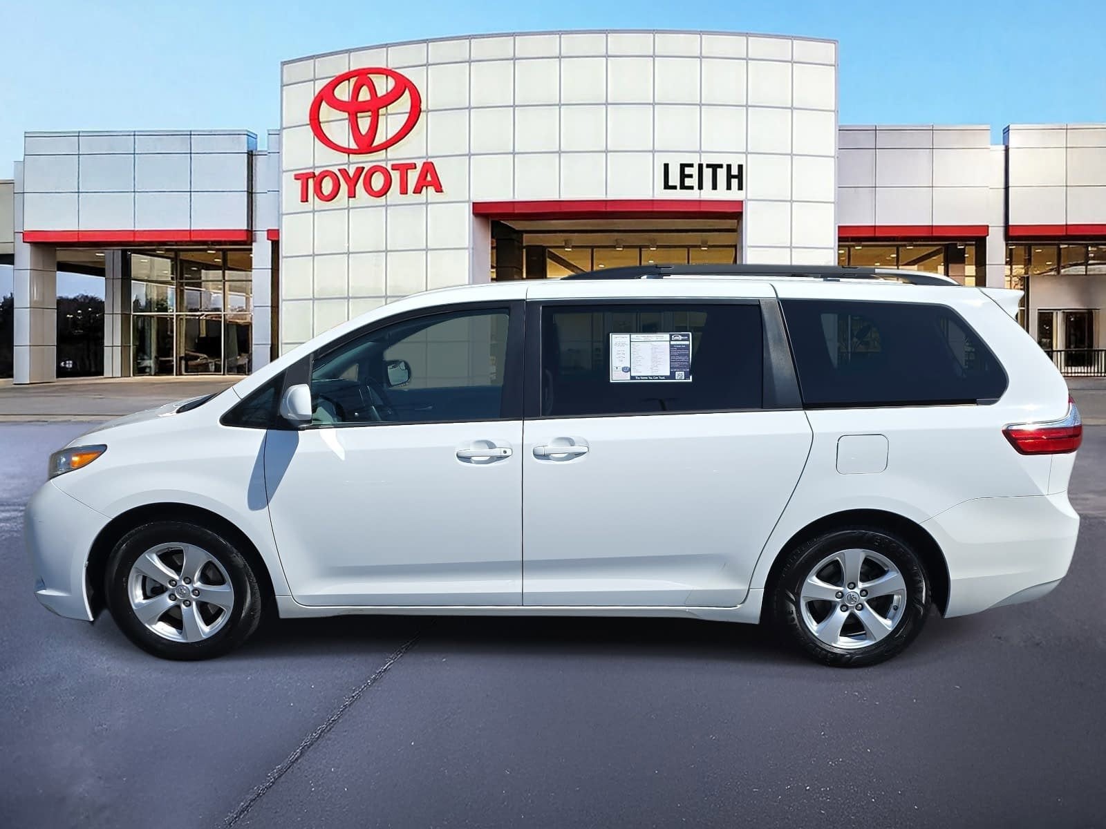 2017 Toyota Sienna L