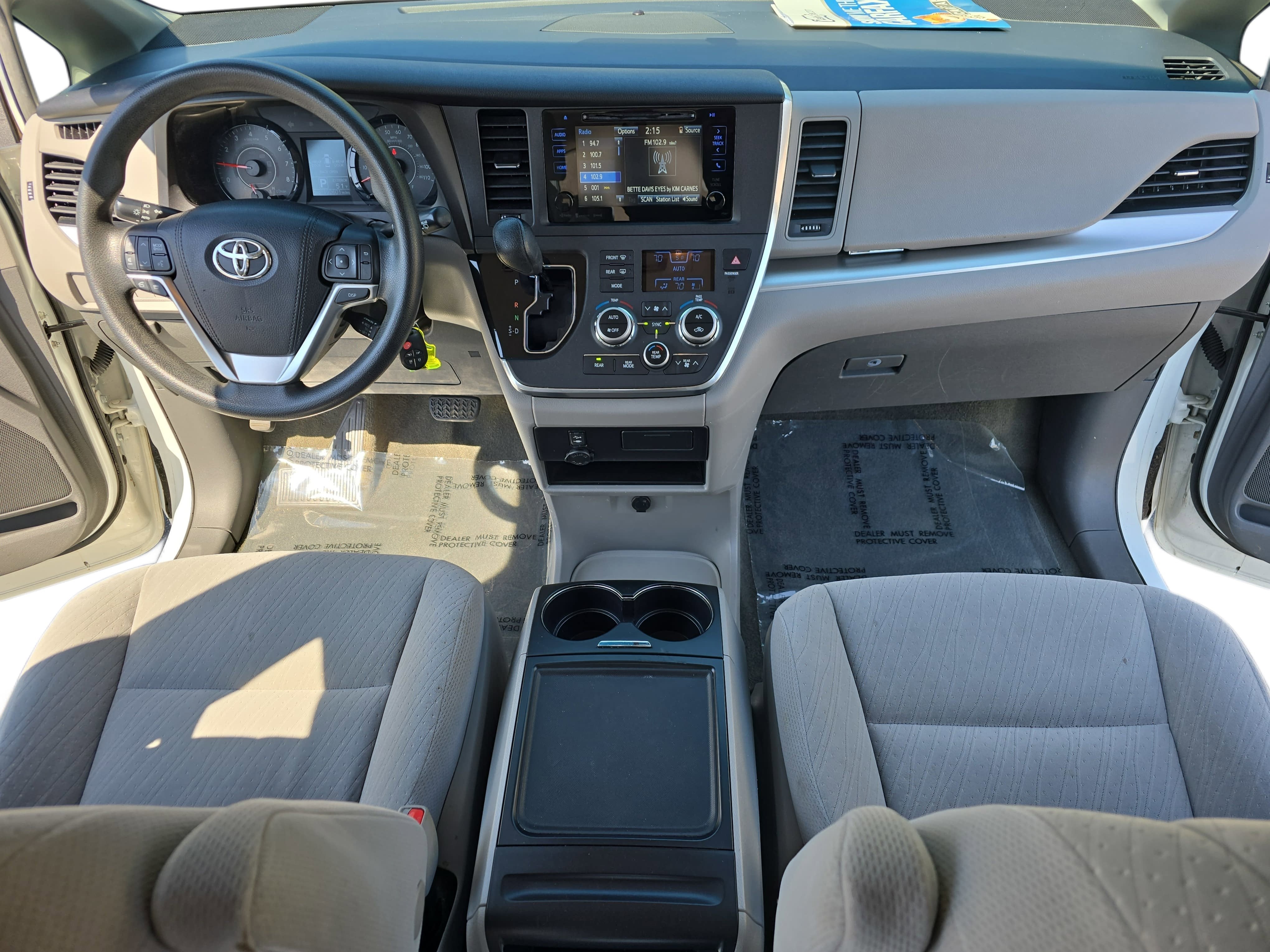 2017 Toyota Sienna L