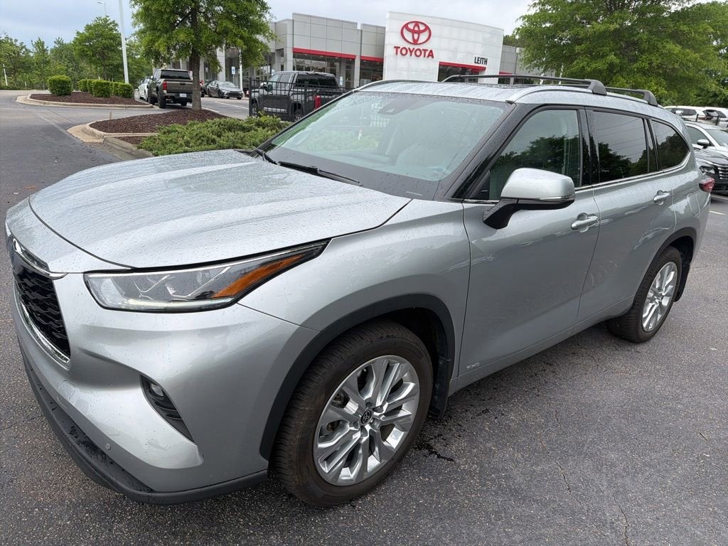 2022 Toyota Highlander Hybrid Hybrid Limited