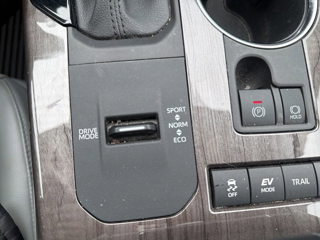 2022 Toyota Highlander Hybrid Hybrid Limited