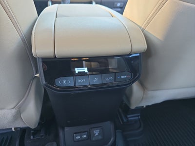 2023 Toyota Highlander Hybrid Hybrid Limited