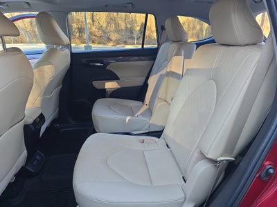 2023 Toyota Highlander Hybrid Hybrid Limited