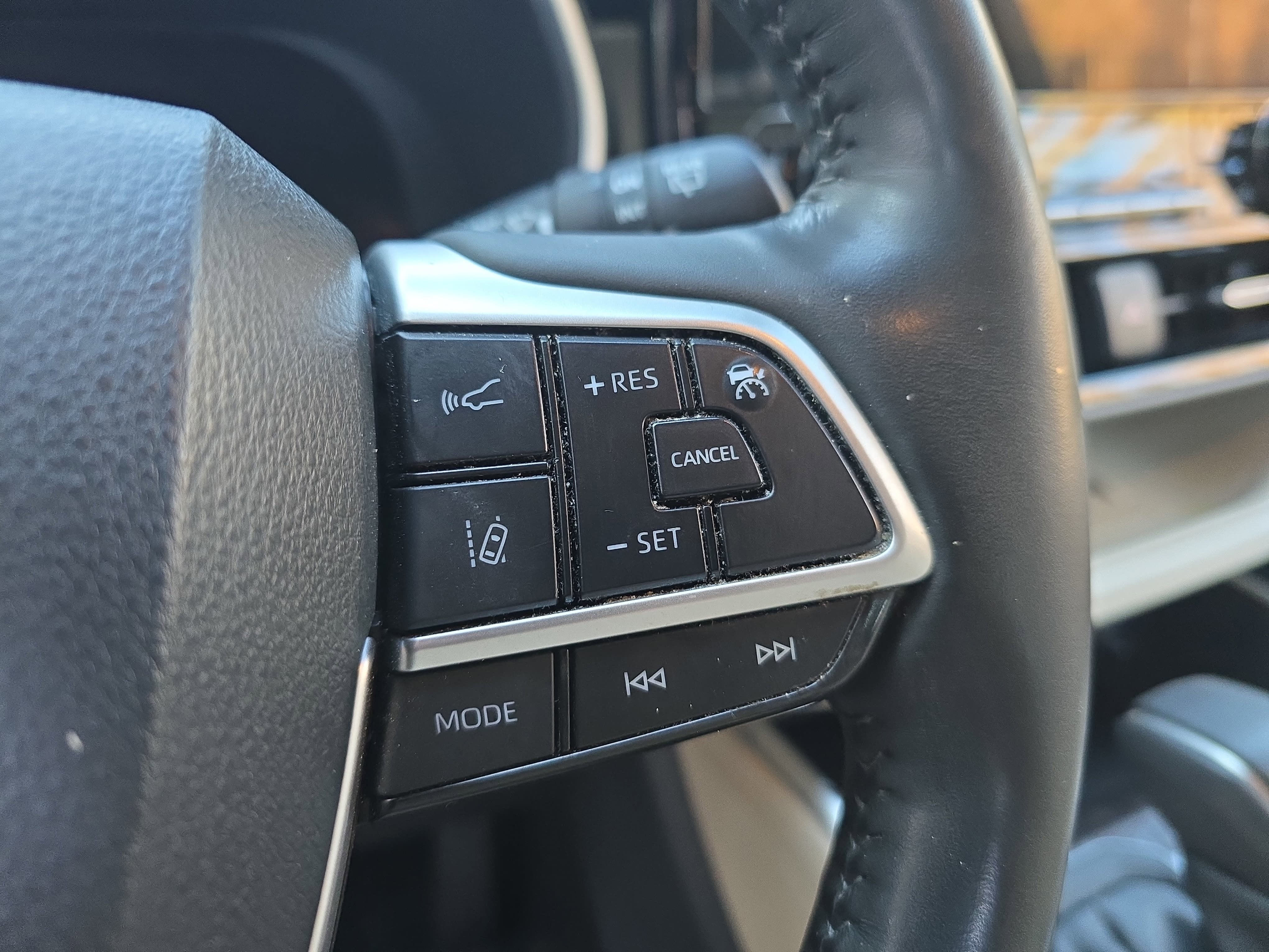 2023 Toyota Highlander Hybrid Hybrid Limited