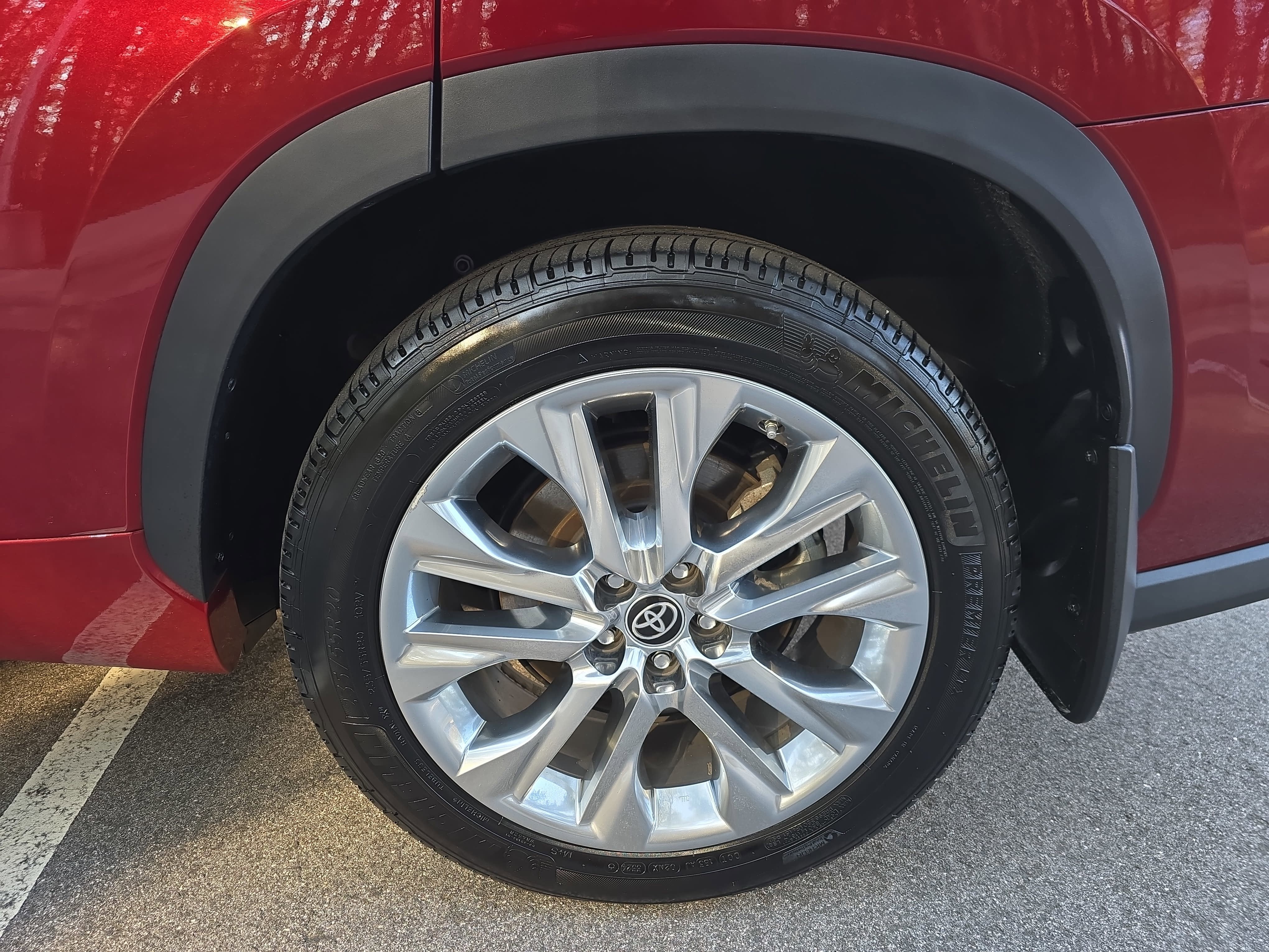 2023 Toyota Highlander Hybrid Hybrid Limited