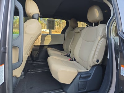 2021 Toyota Sienna XLE
