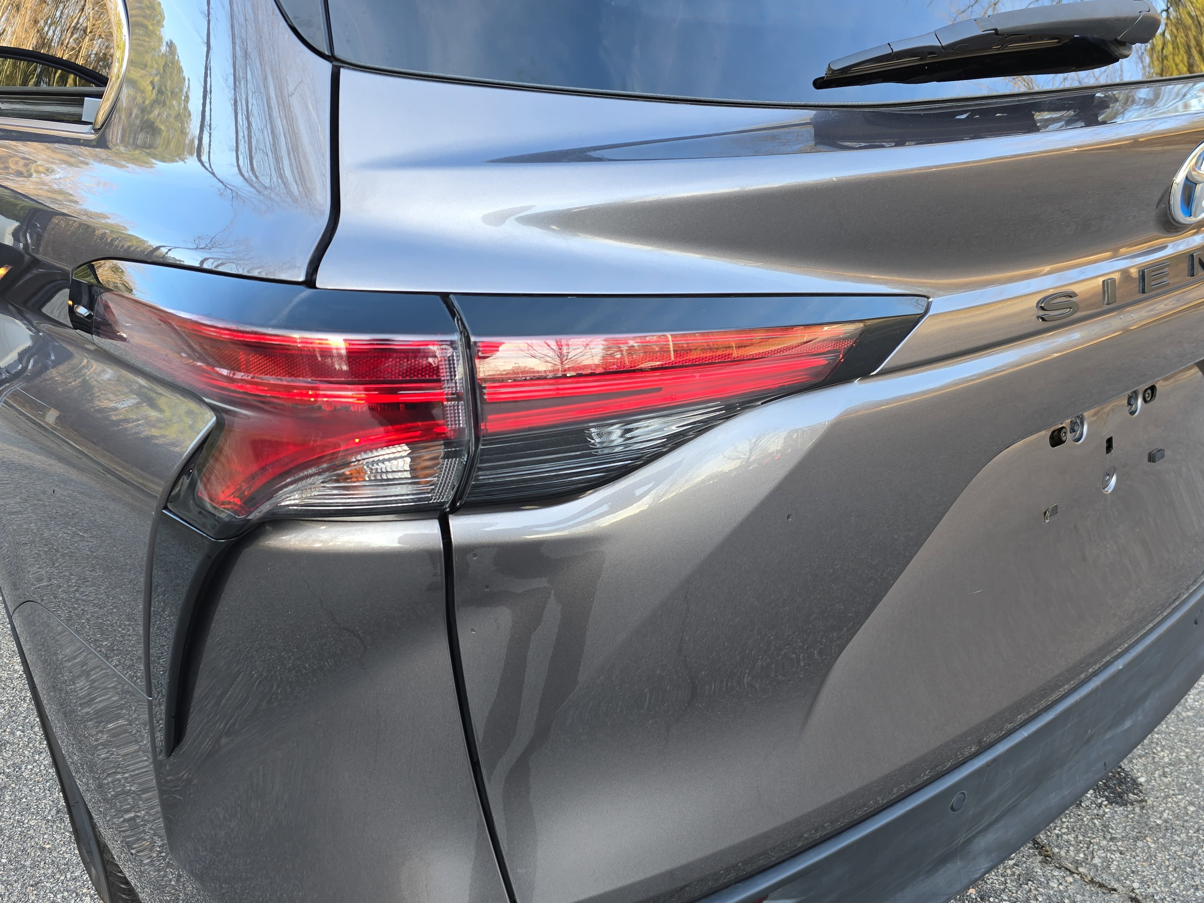 2021 Toyota Sienna XLE