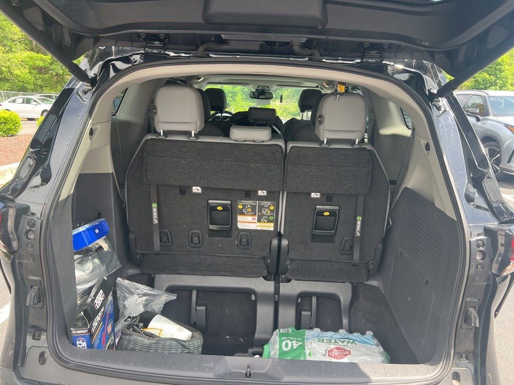 2023 Toyota Sienna XLE