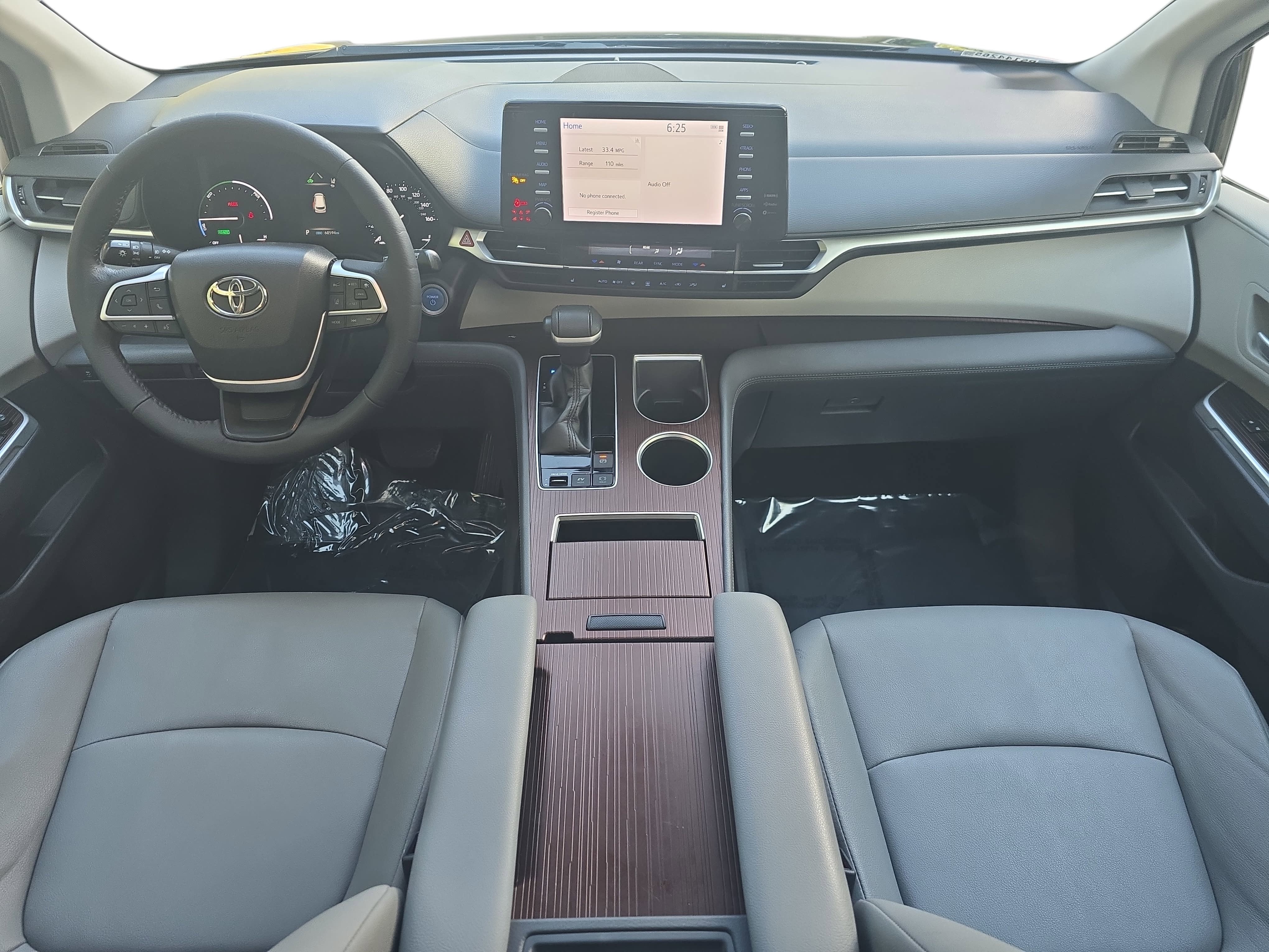 2023 Toyota Sienna XLE