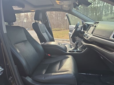 2018 Toyota Highlander Limited