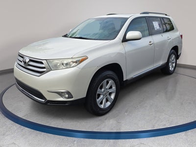 2013 Toyota Highlander SE