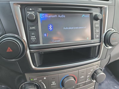 2013 Toyota Highlander SE
