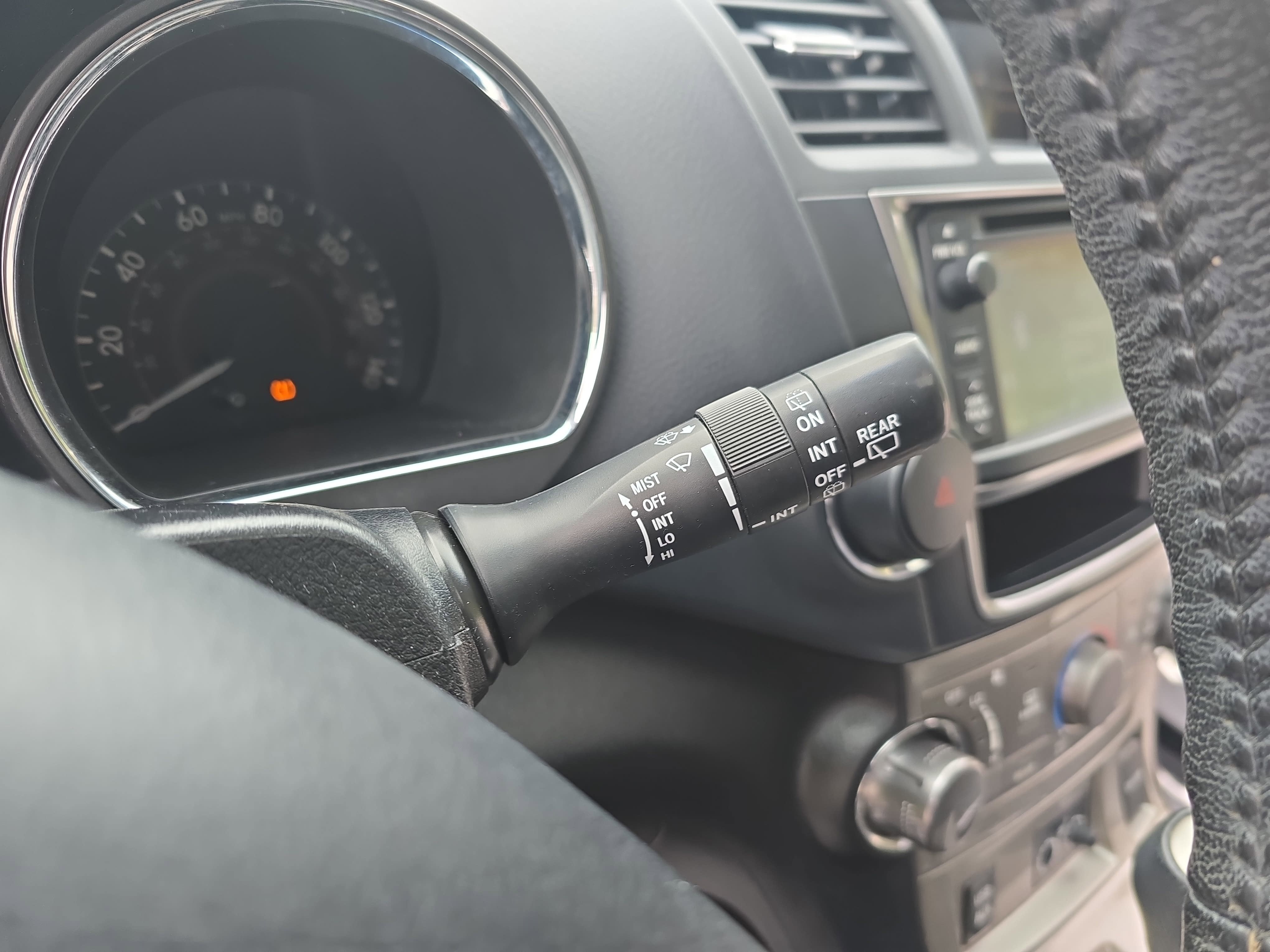2013 Toyota Highlander SE