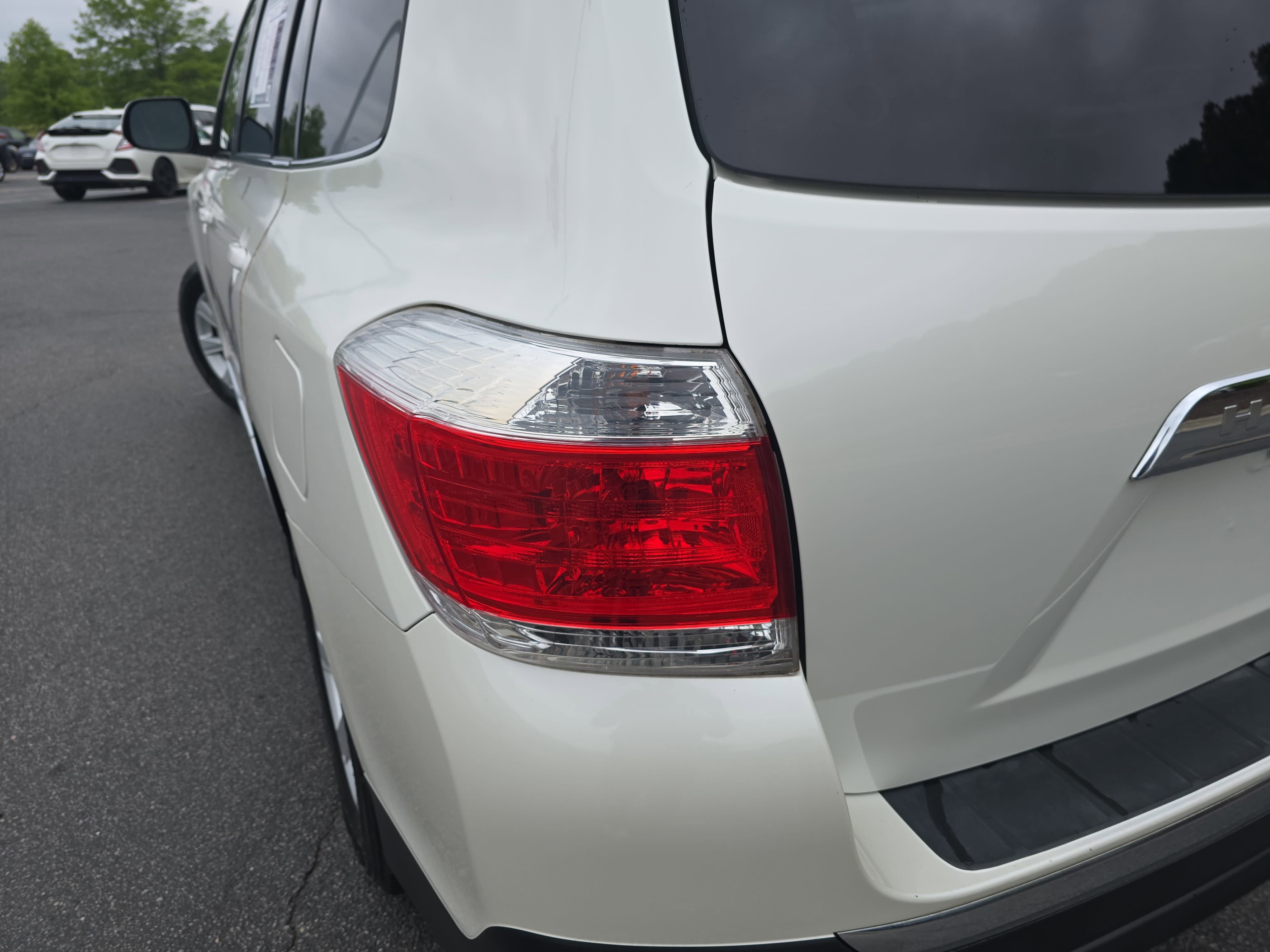 2013 Toyota Highlander SE