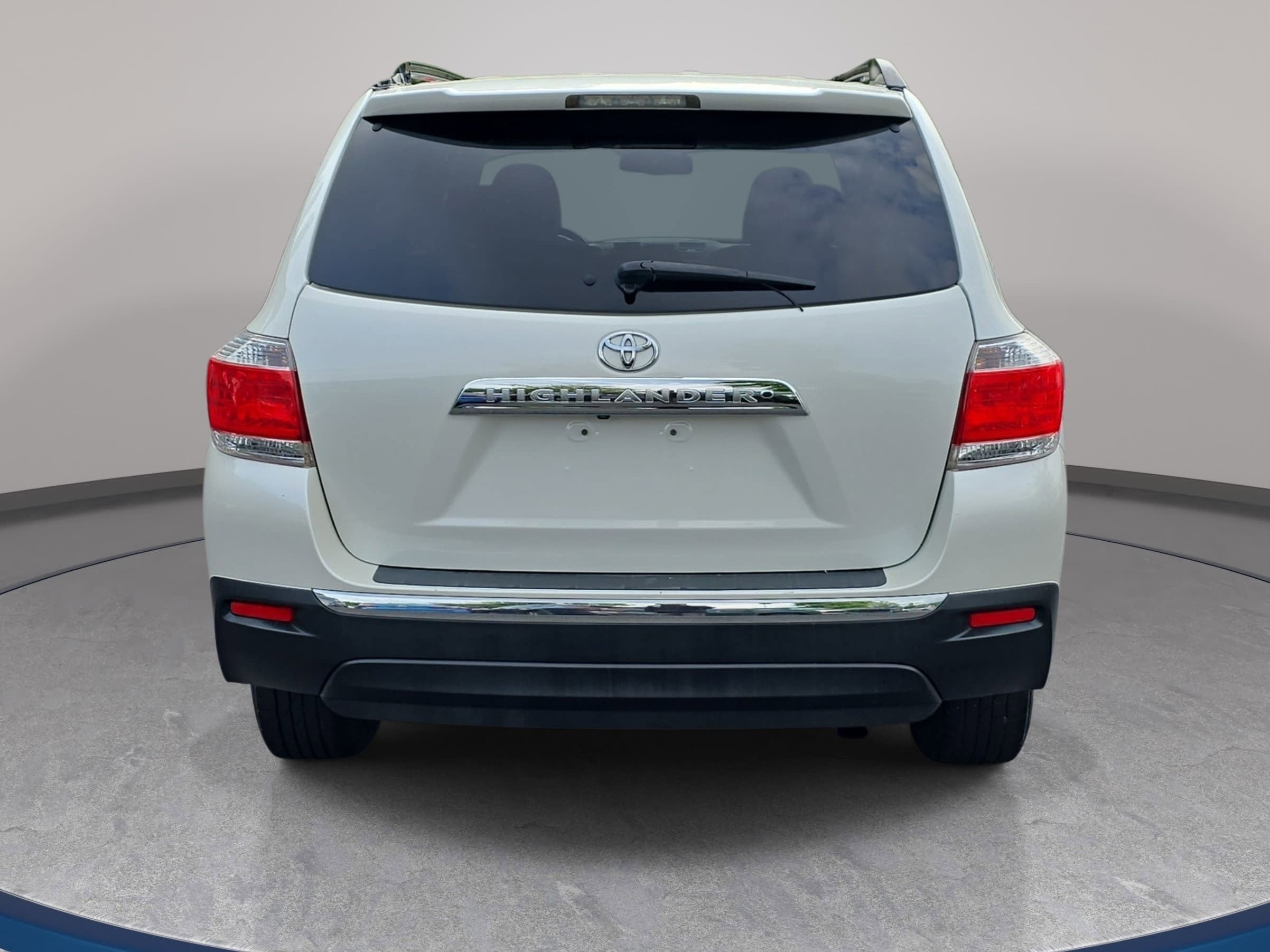2013 Toyota Highlander SE