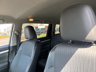 2015 Toyota Highlander LE