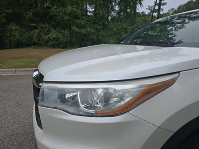 2016 Toyota Highlander LE Plus