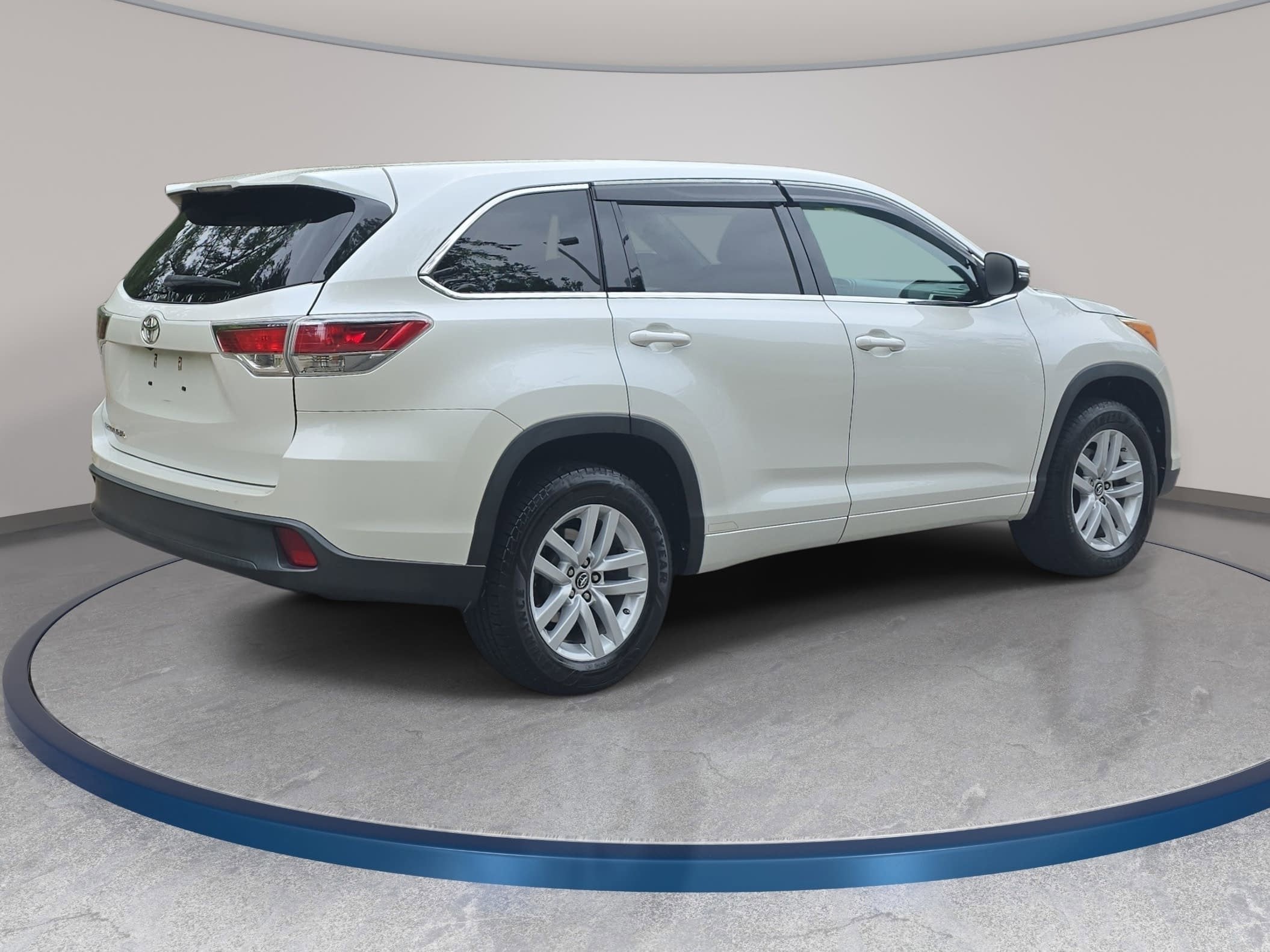 2016 Toyota Highlander LE Plus