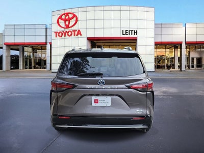 2021 Toyota Sienna Limited