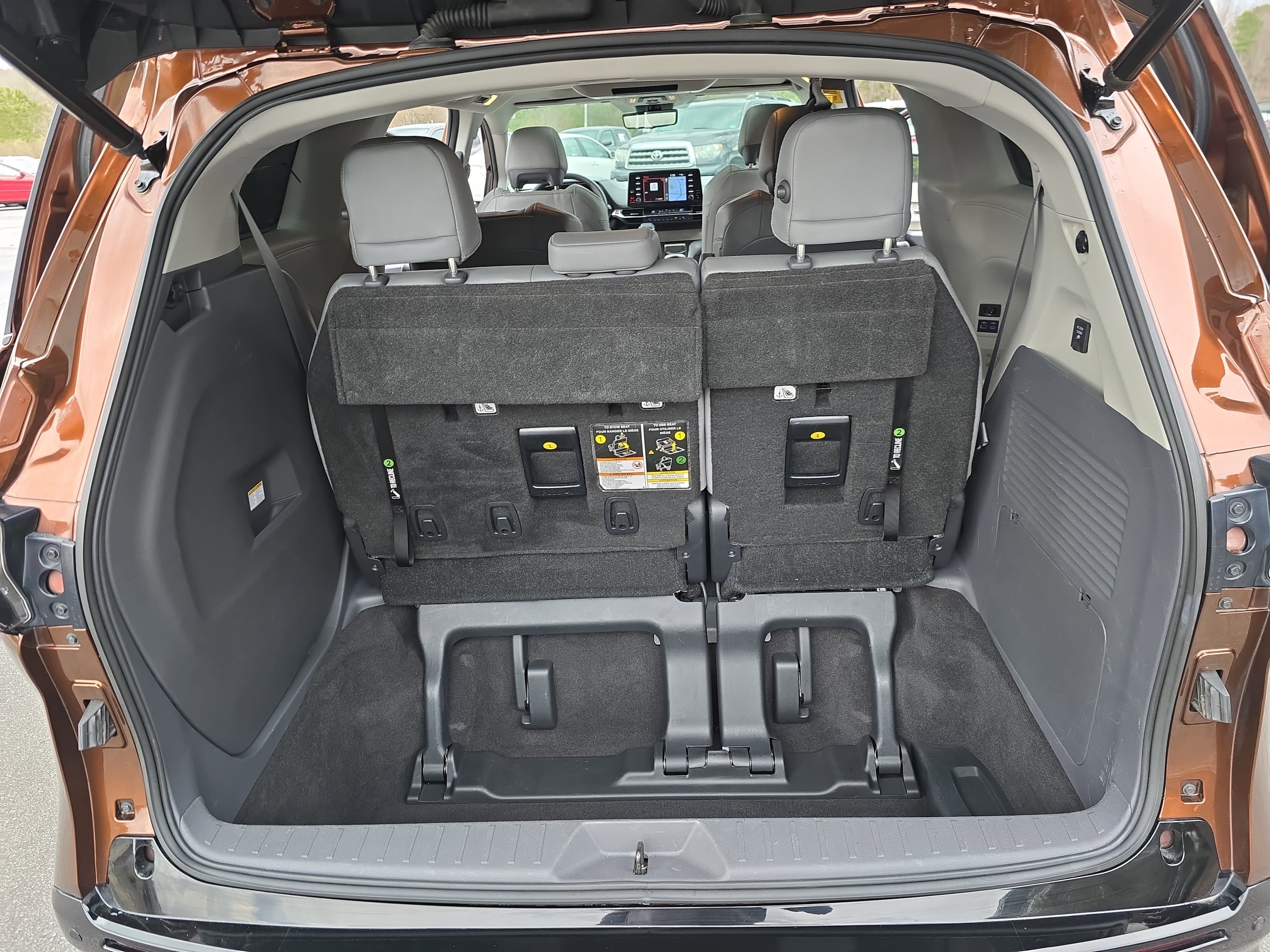 2021 Toyota Sienna Limited