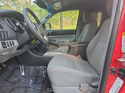 2013 Toyota Tacoma Base