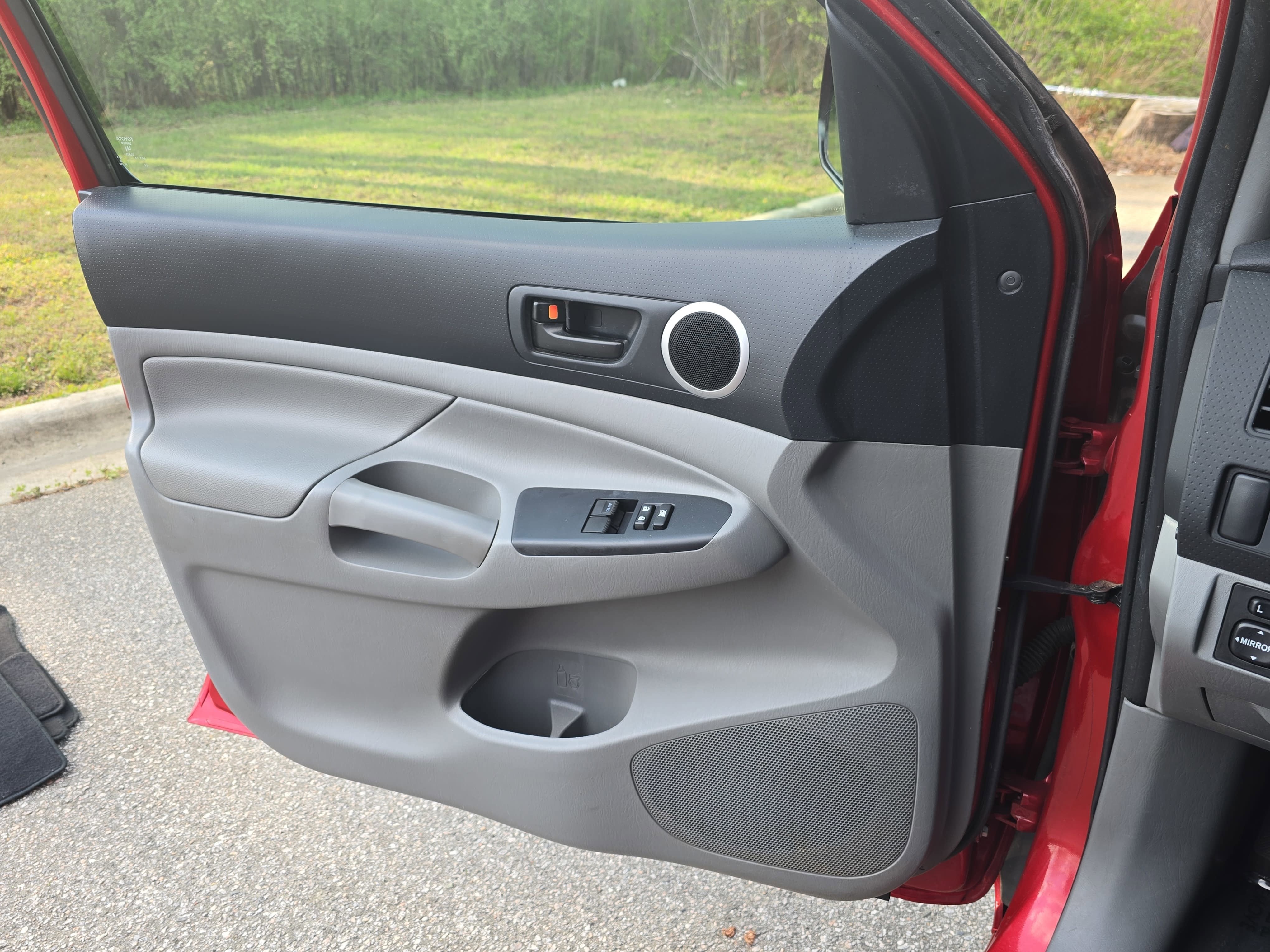 2013 Toyota Tacoma Base