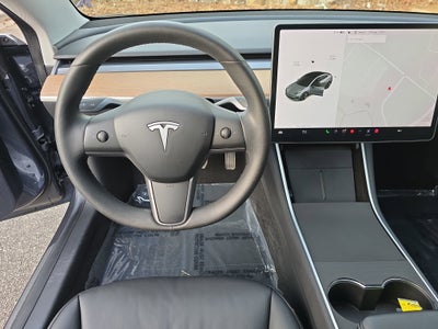 2020 Tesla Model 3 Standard Range