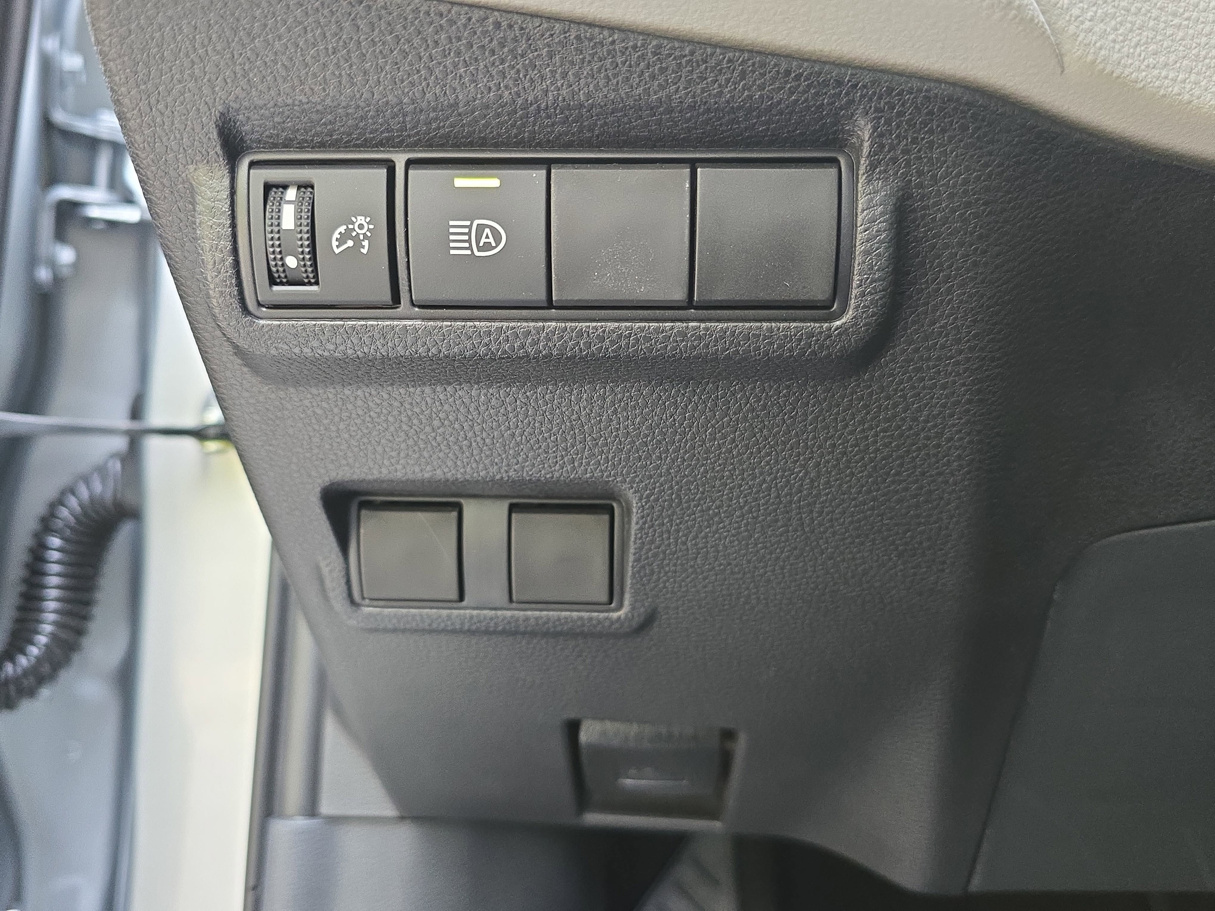 2025 Toyota Corolla Cross L