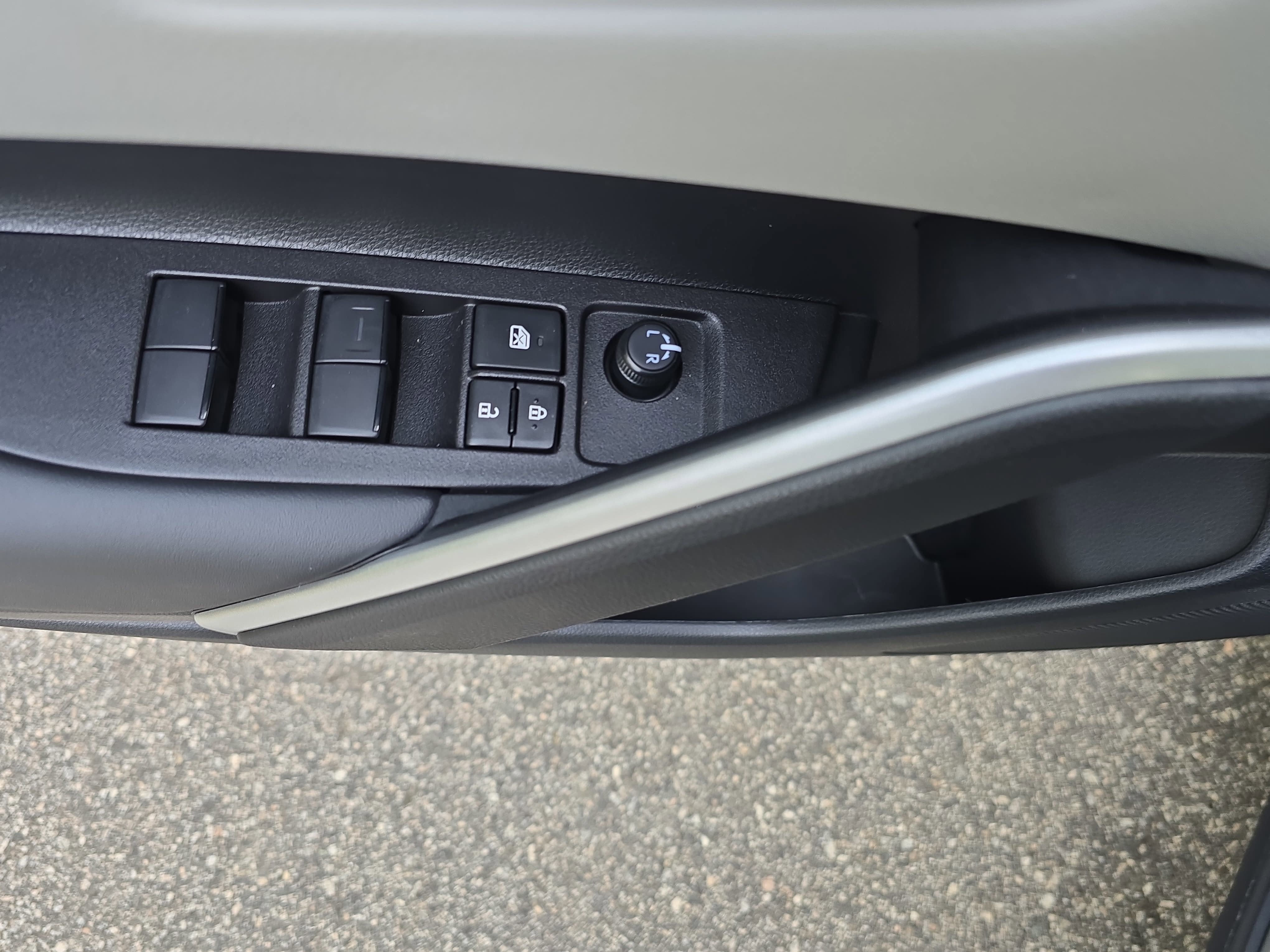 2025 Toyota Corolla Cross L