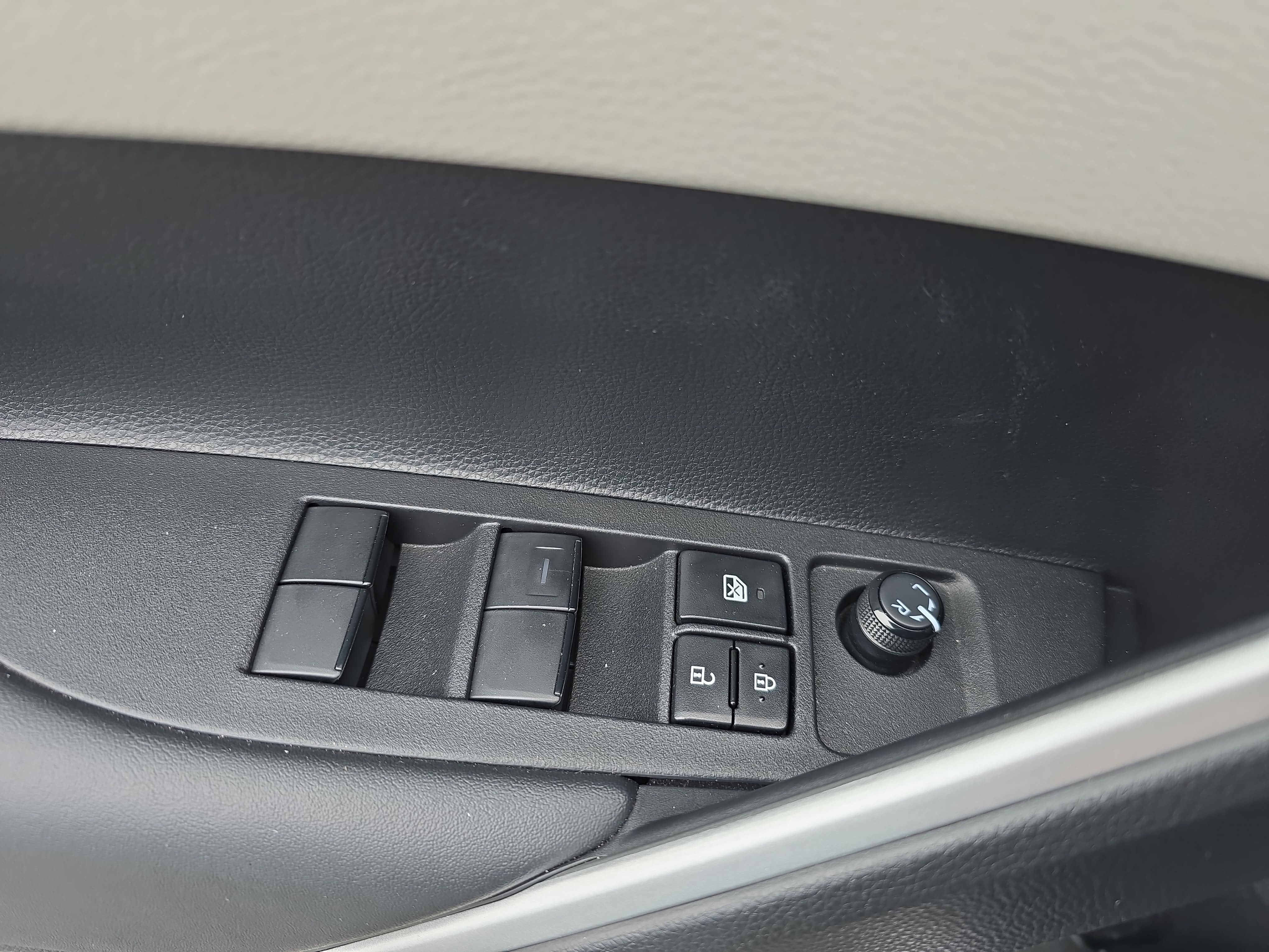 2024 Toyota Corolla Cross L