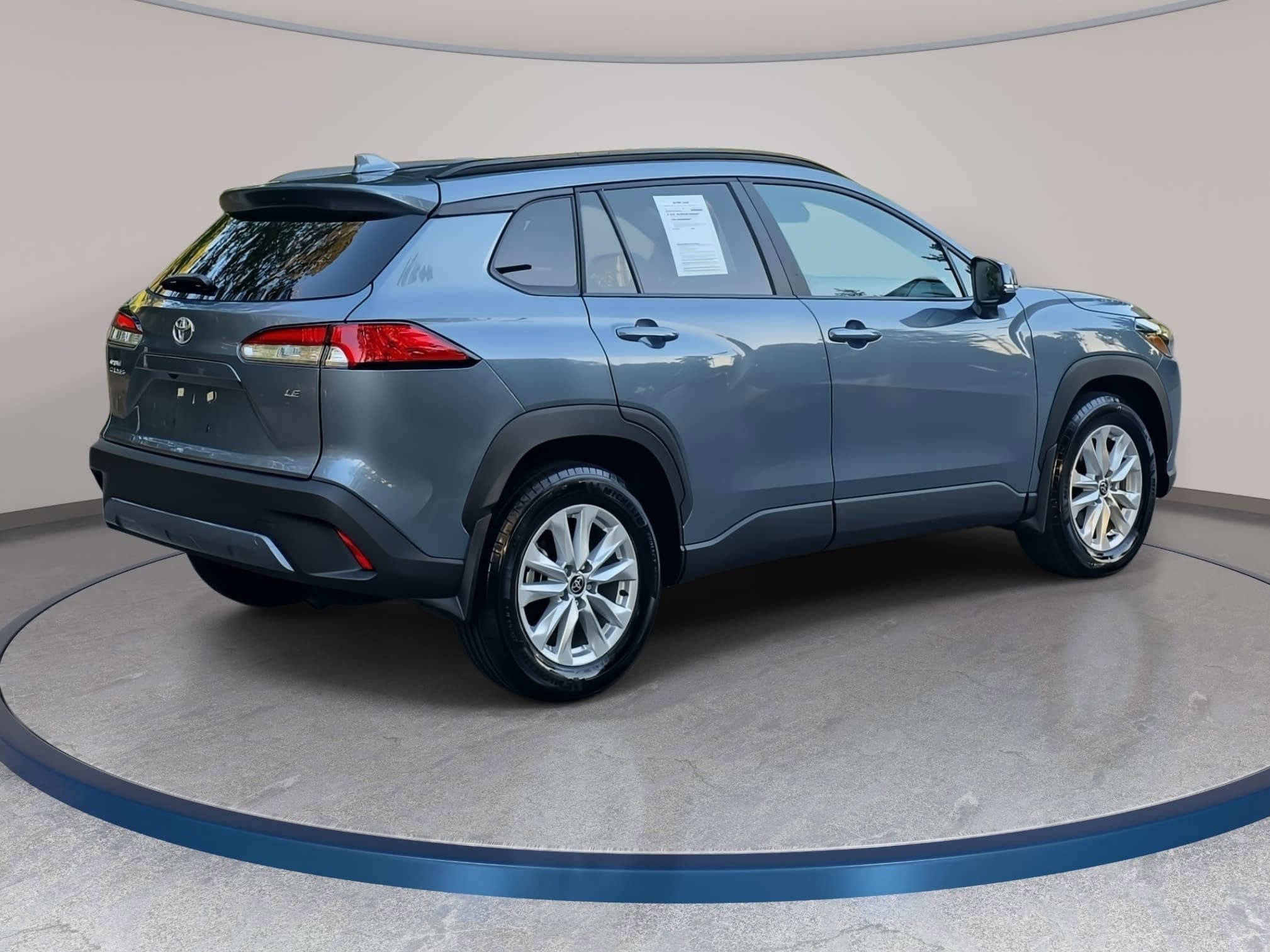 2024 Toyota Corolla Cross LE