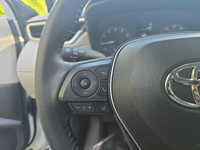 2024 Toyota Corolla Cross LE