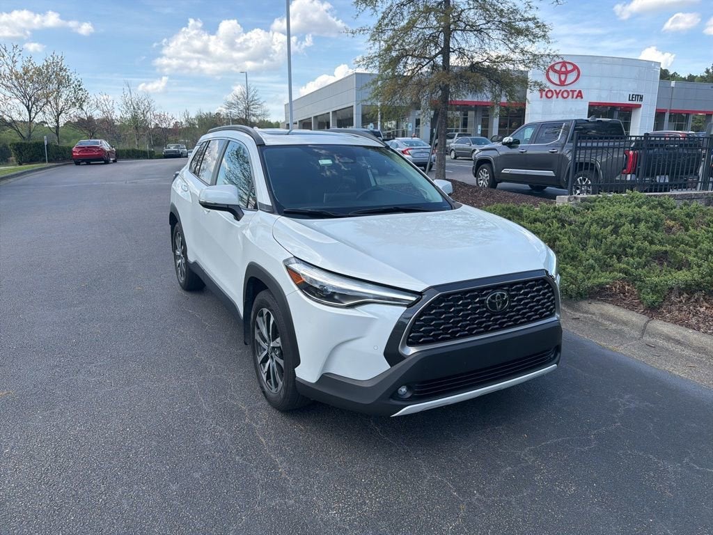 2024 Toyota Corolla Cross XLE