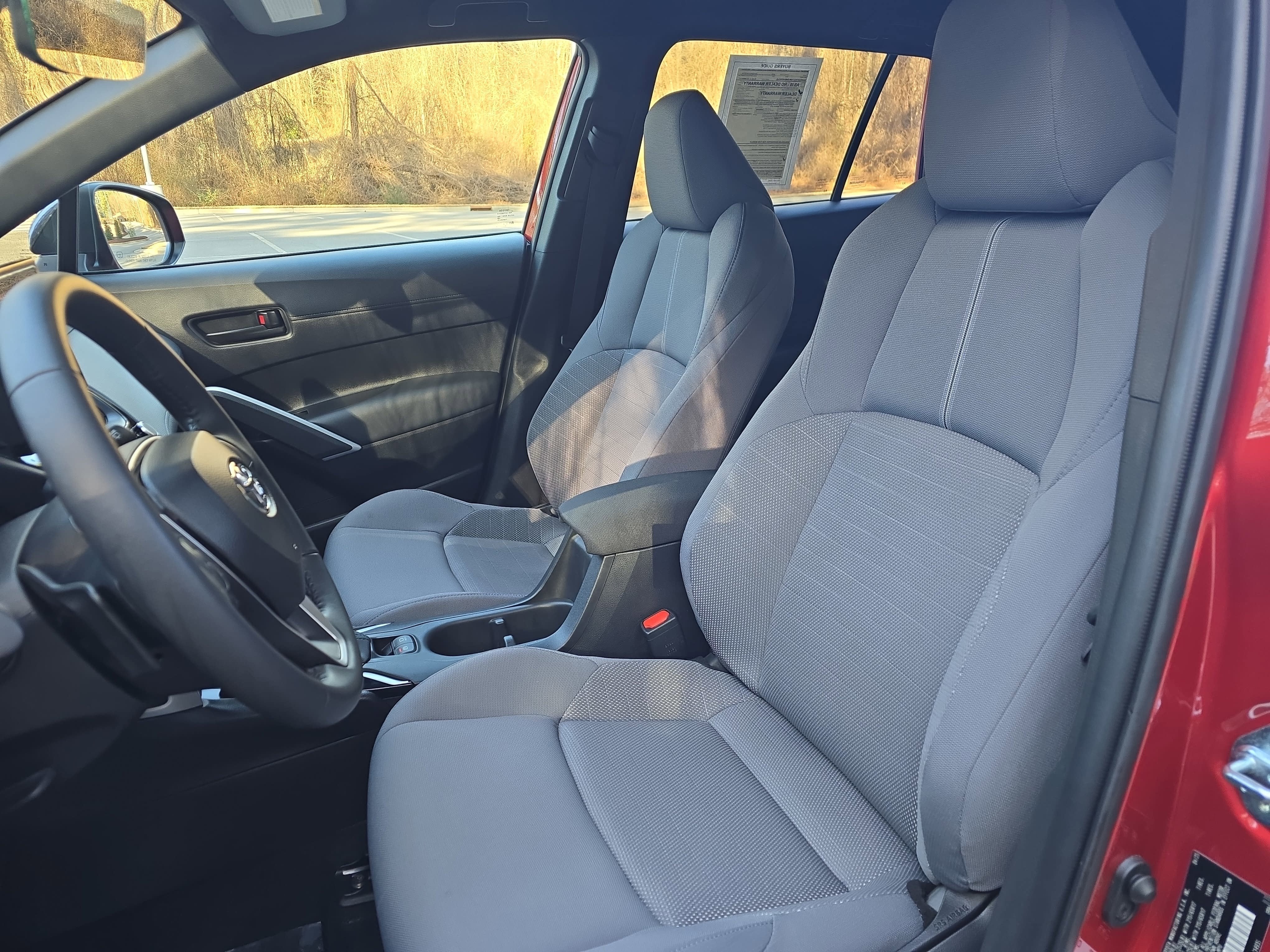 2025 Toyota Corolla Cross Hybrid SE