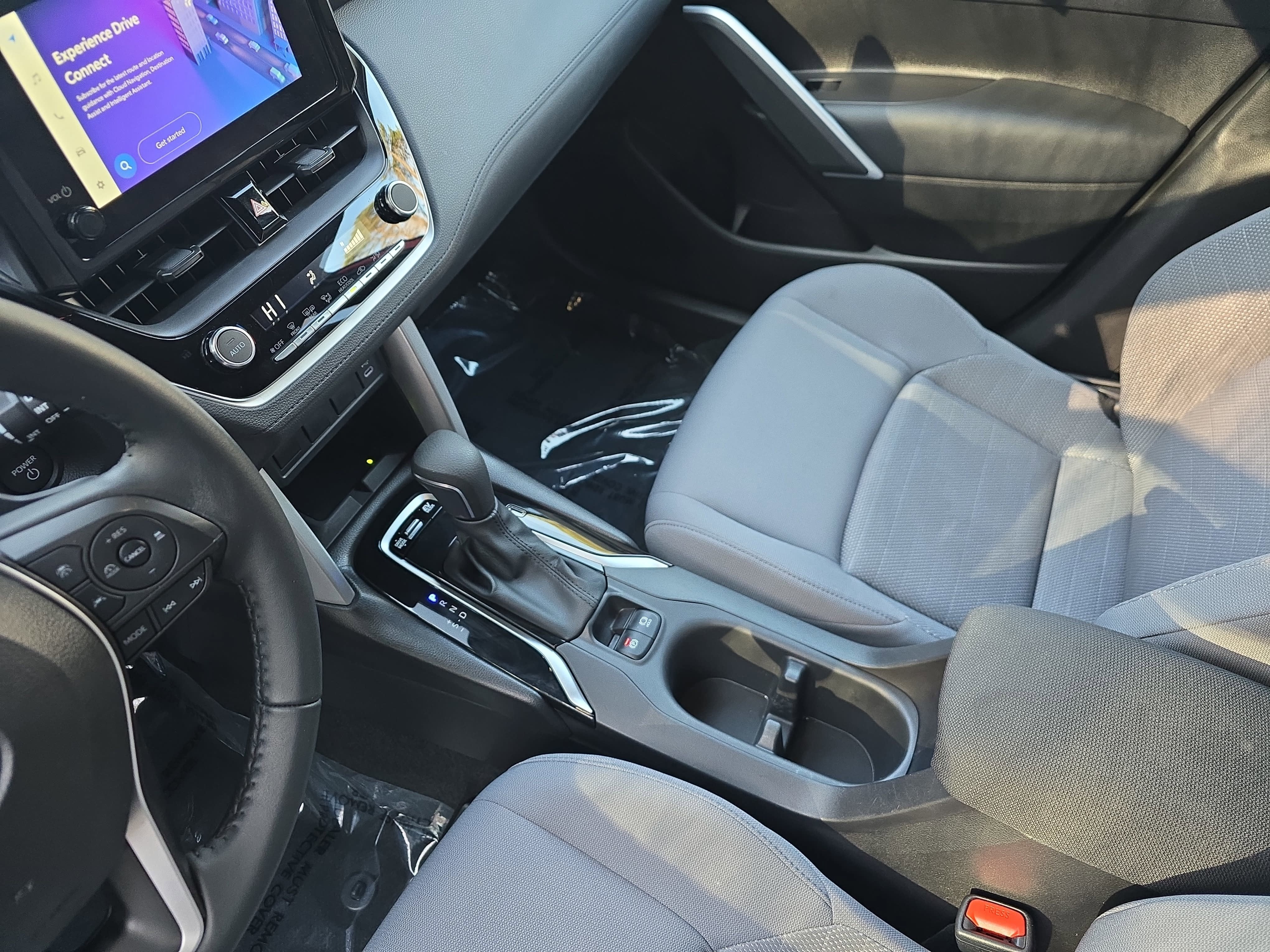 2025 Toyota Corolla Cross Hybrid SE