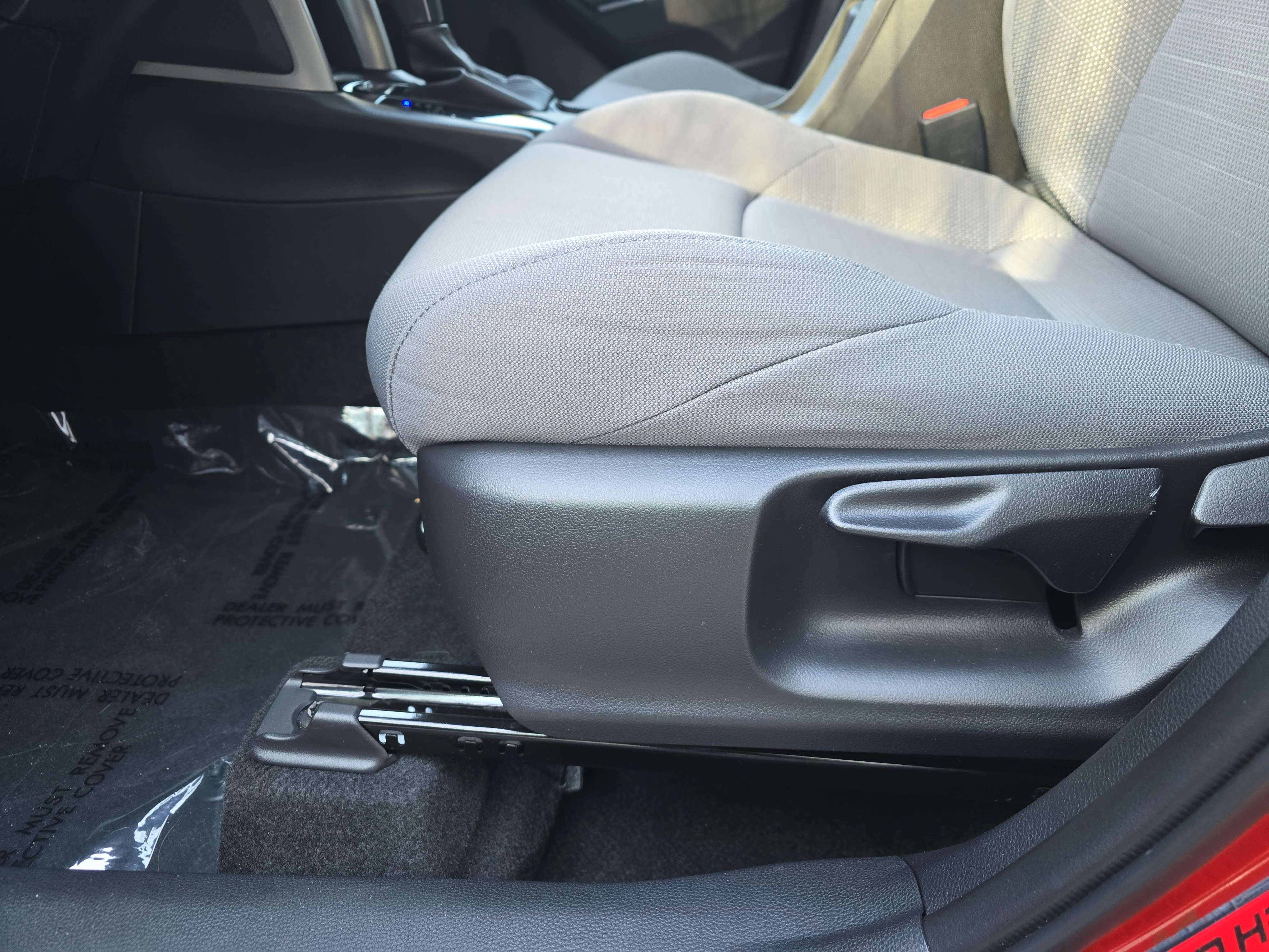 2025 Toyota Corolla Cross Hybrid SE